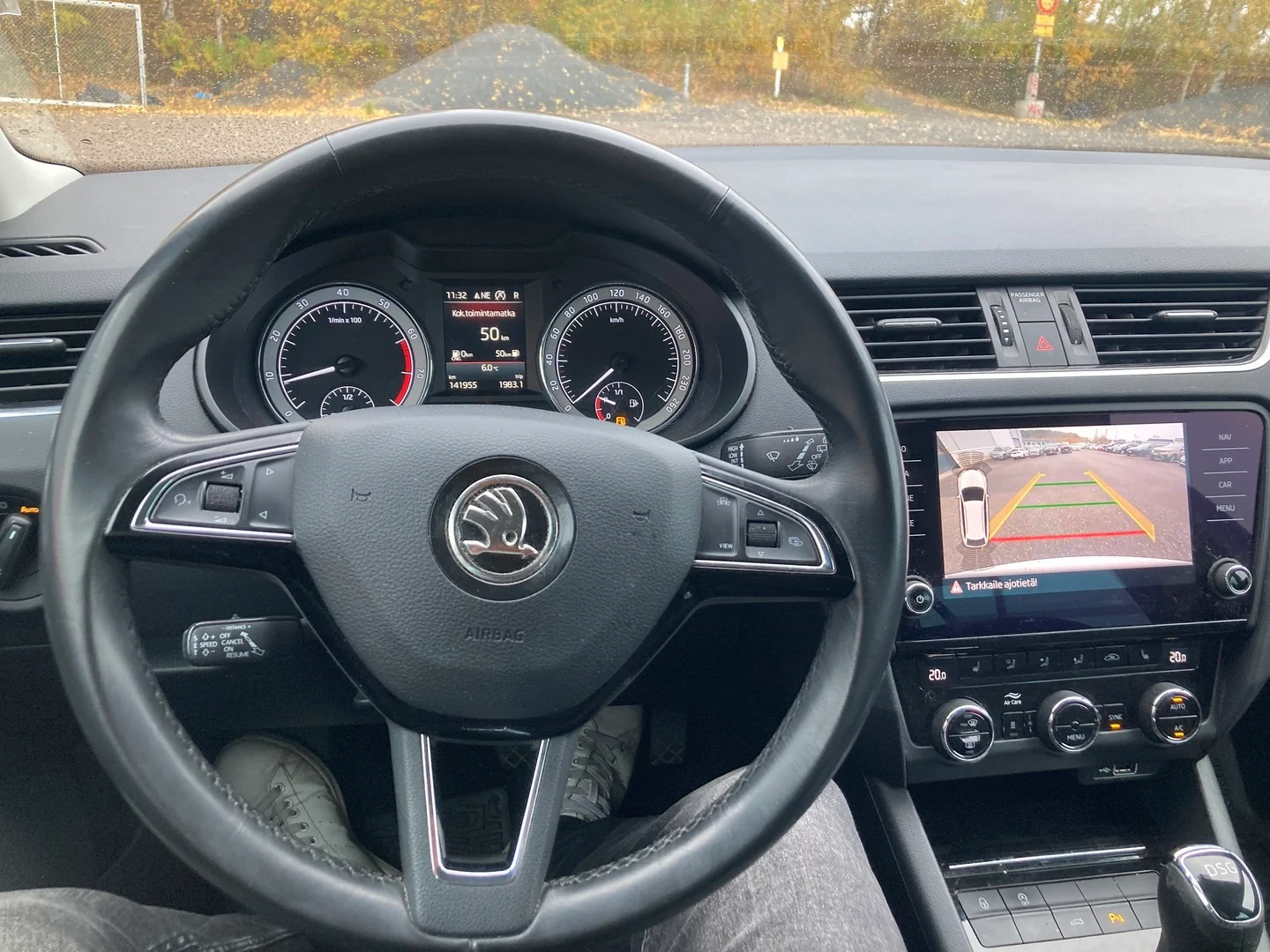 Car Image - 2LJzkILvI7qXskB8sKaR12