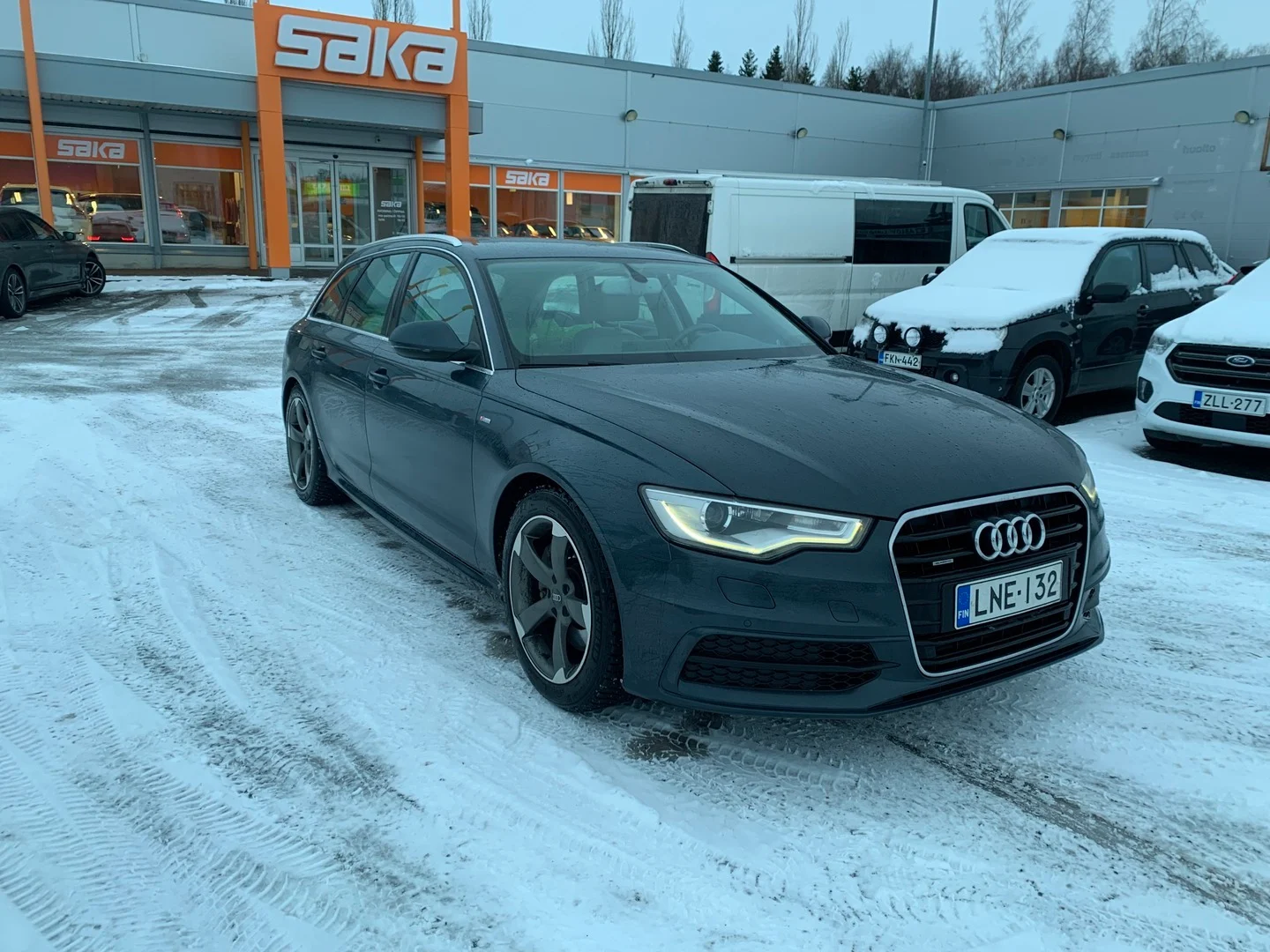 Car Image - 2BhdptYCO8tY3JtcfJDEoU