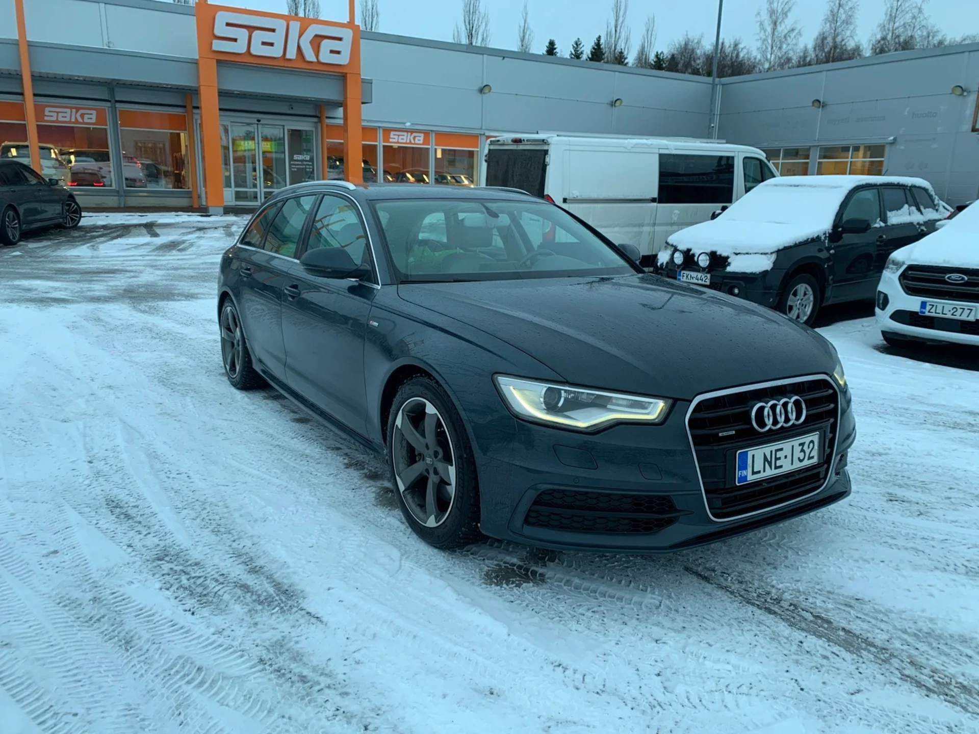 Car Image - 2BhdptYCO8tY3JtcfJDEoU