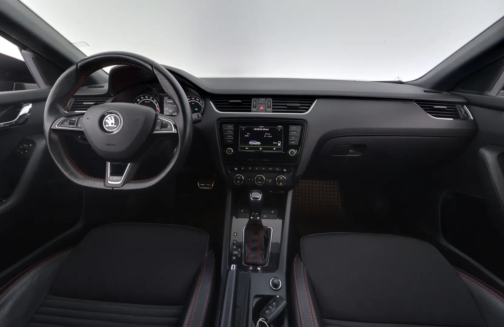 Car Image - 3uKkbgyYPRDB9bp0E2cGgf