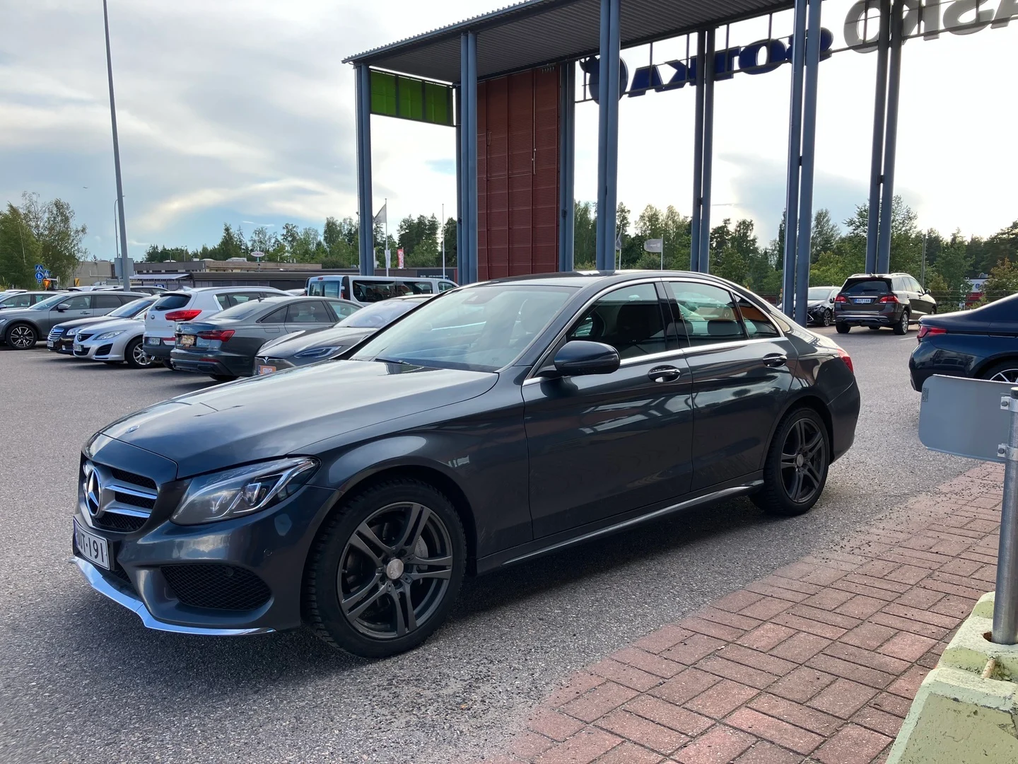 Car Image - 3eb69l7lbbmSa7xFP60k4U