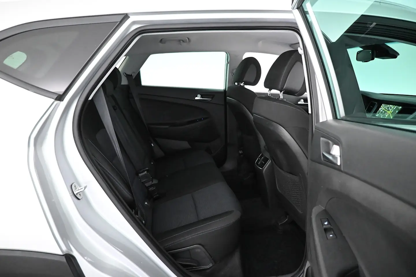 Car Image - nwXgCT8xKAvKT6cMGoOJl