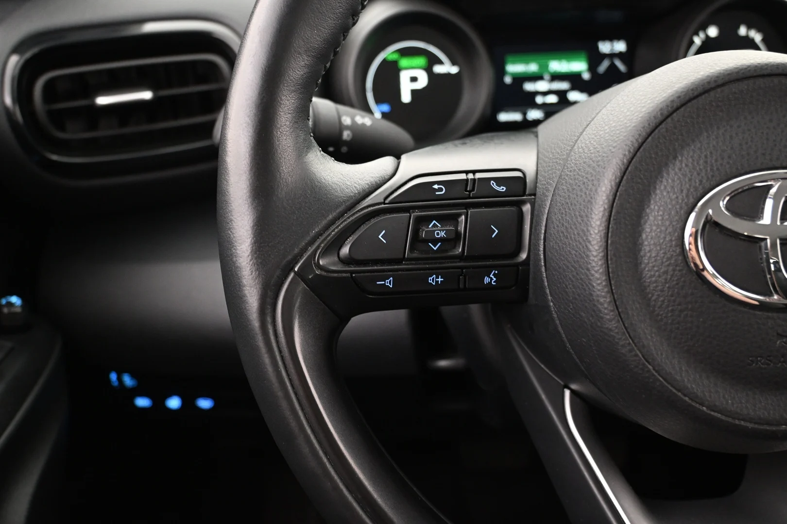 Car Image - EsXfLgChy0mZOSXlbmdFC