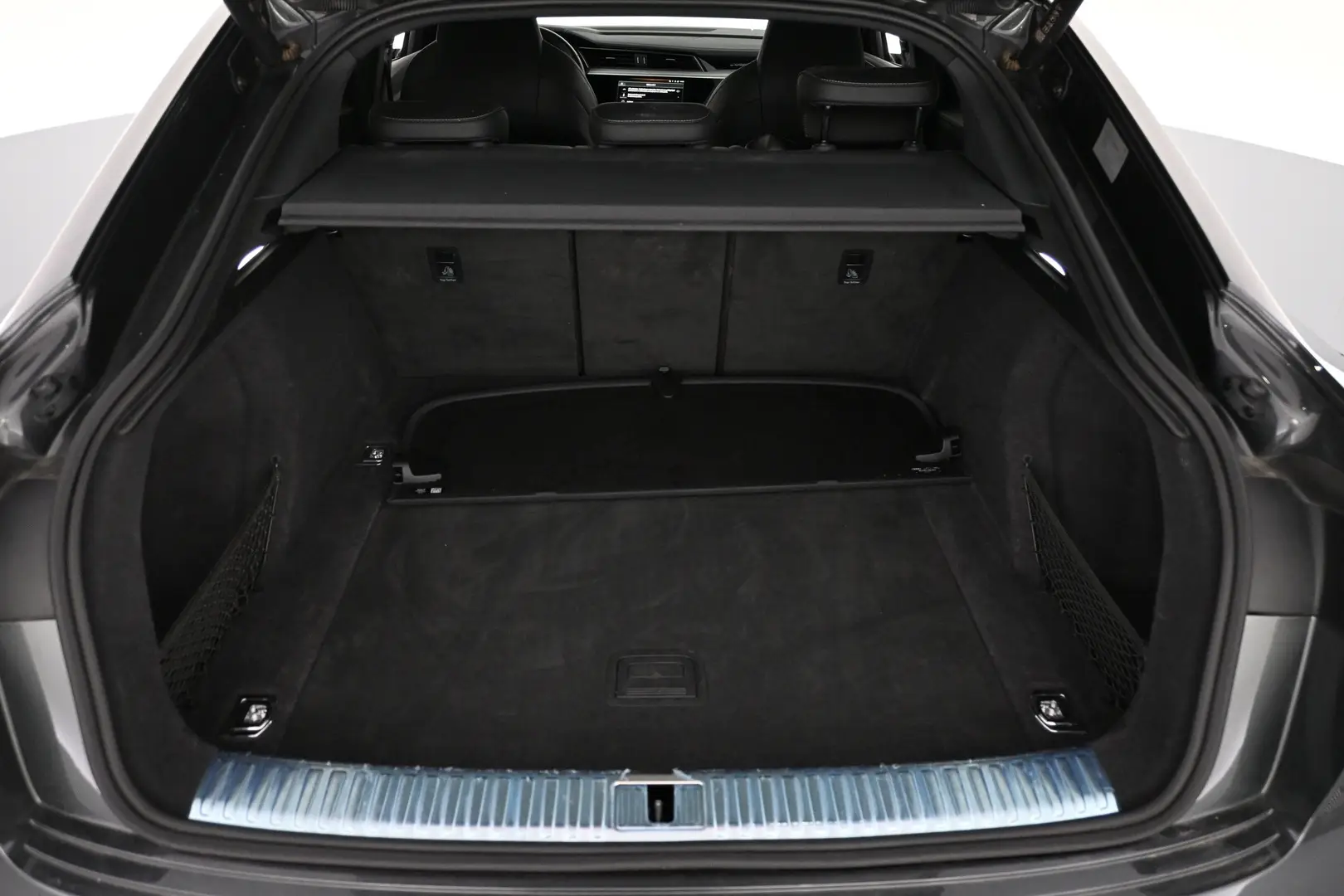 Car Image - 5trnScceGtxTrC4zPXKTCt