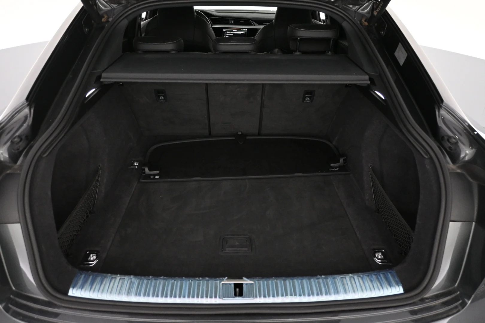 Car Image - 5trnScceGtxTrC4zPXKTCt