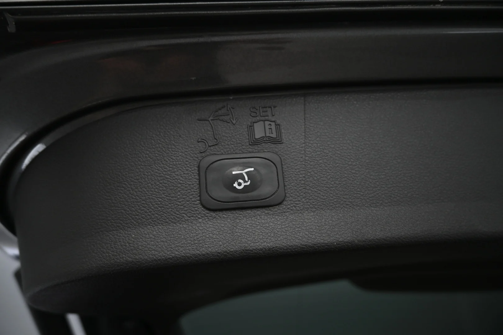 Car Image - 4Nb1WrcWO4nfhkdV2dn3jC