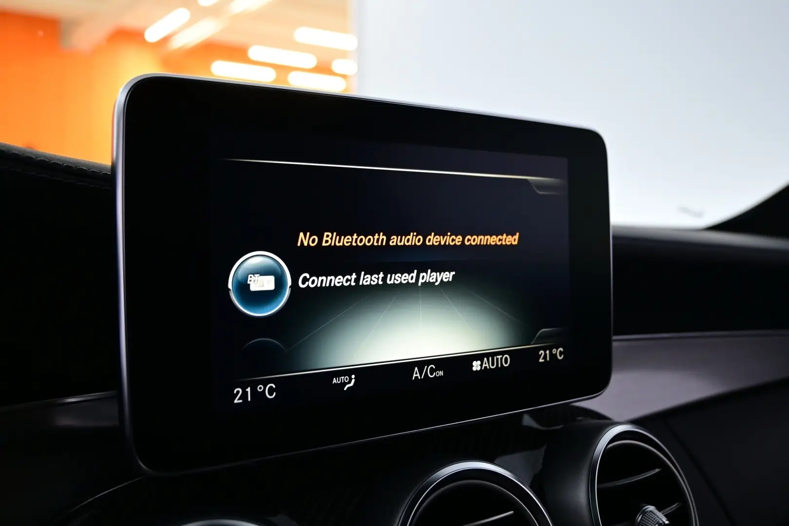 Car Image - 5UtzowFls2S3QdHfGVndjF