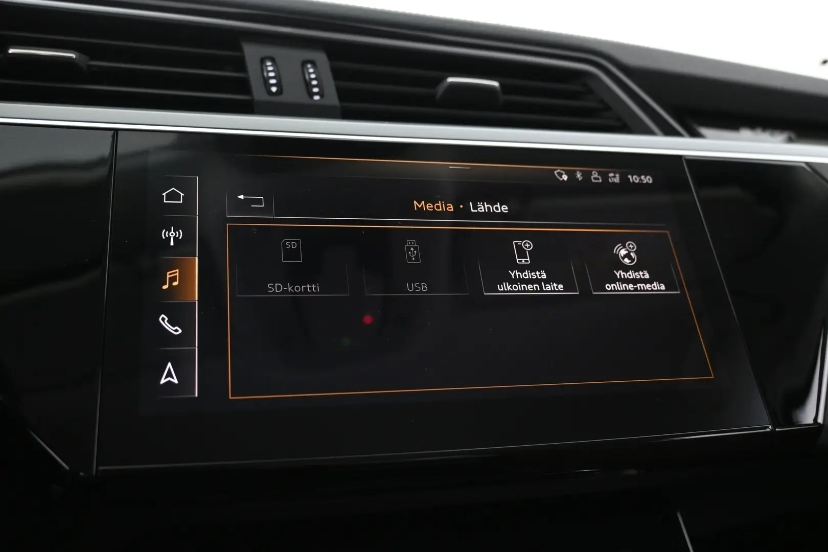 Car Image - 6sb4BRXbpvd8qG8jsCzcry