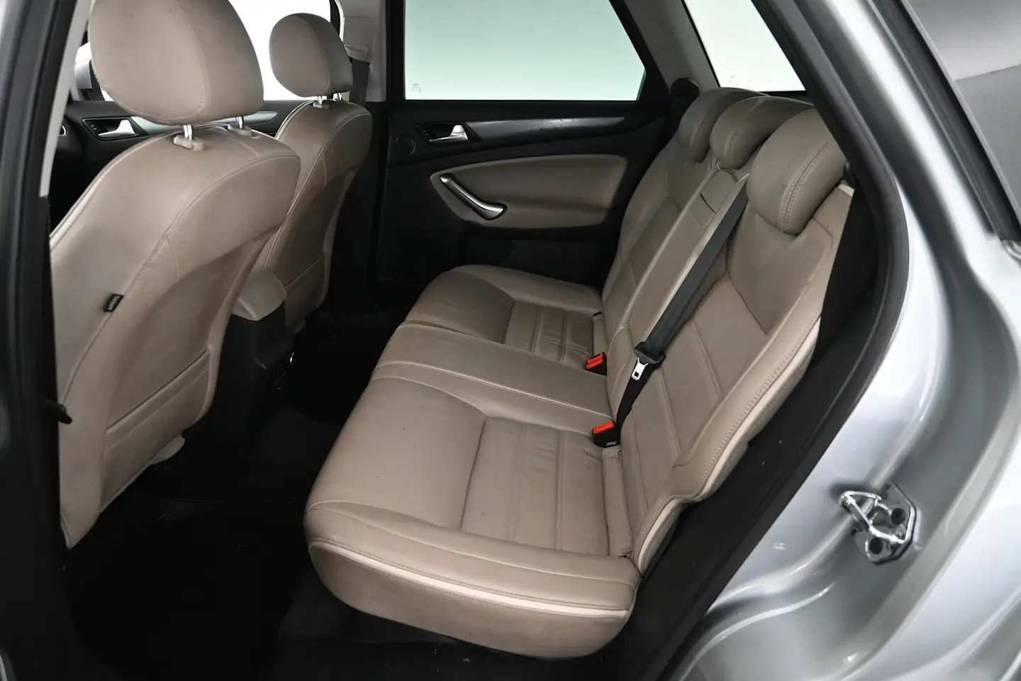 Car Image - 7rCuYCTPN0YTdkDJahBtm6