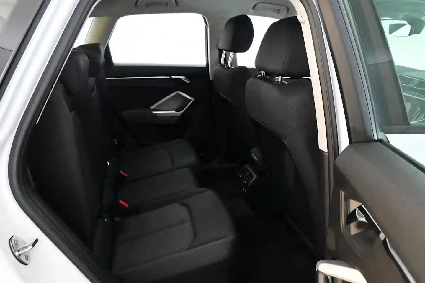 Car Image - vQfdmHOOoWVQu9jTRuYkd