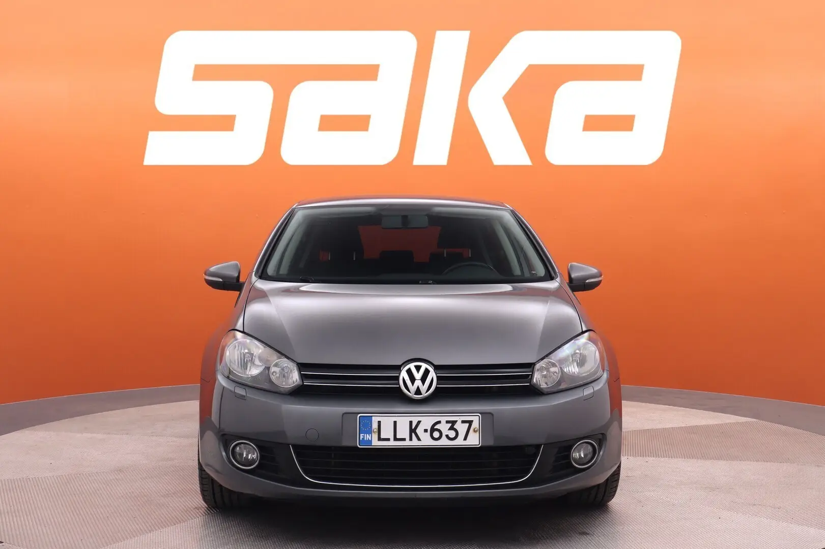 Car Image - 1RHrr6IdQq6AT0oHzhn2os