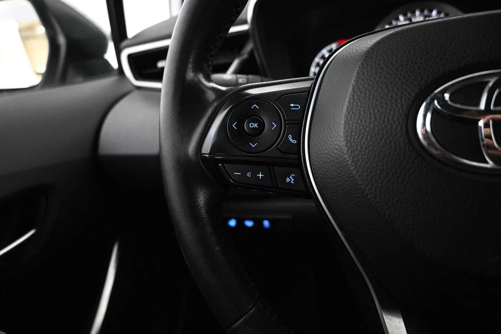Car Image - 2xRb8oGvcO0mfQ2m23KZZ2