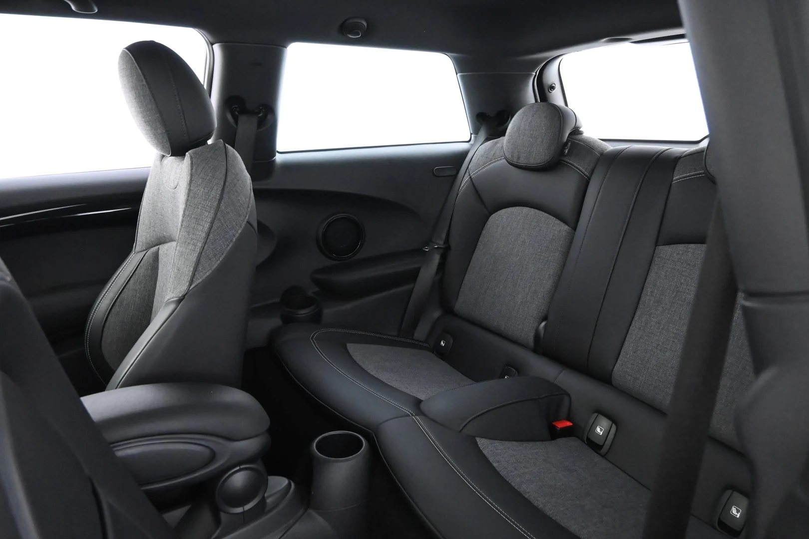 Car Image - 3D2iFmZ2QS24s0luKgtSNB