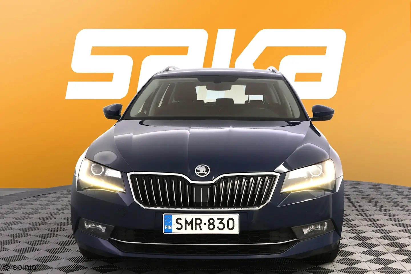 Car Image - 3pMDtqbL1vTjAJqYE414xb