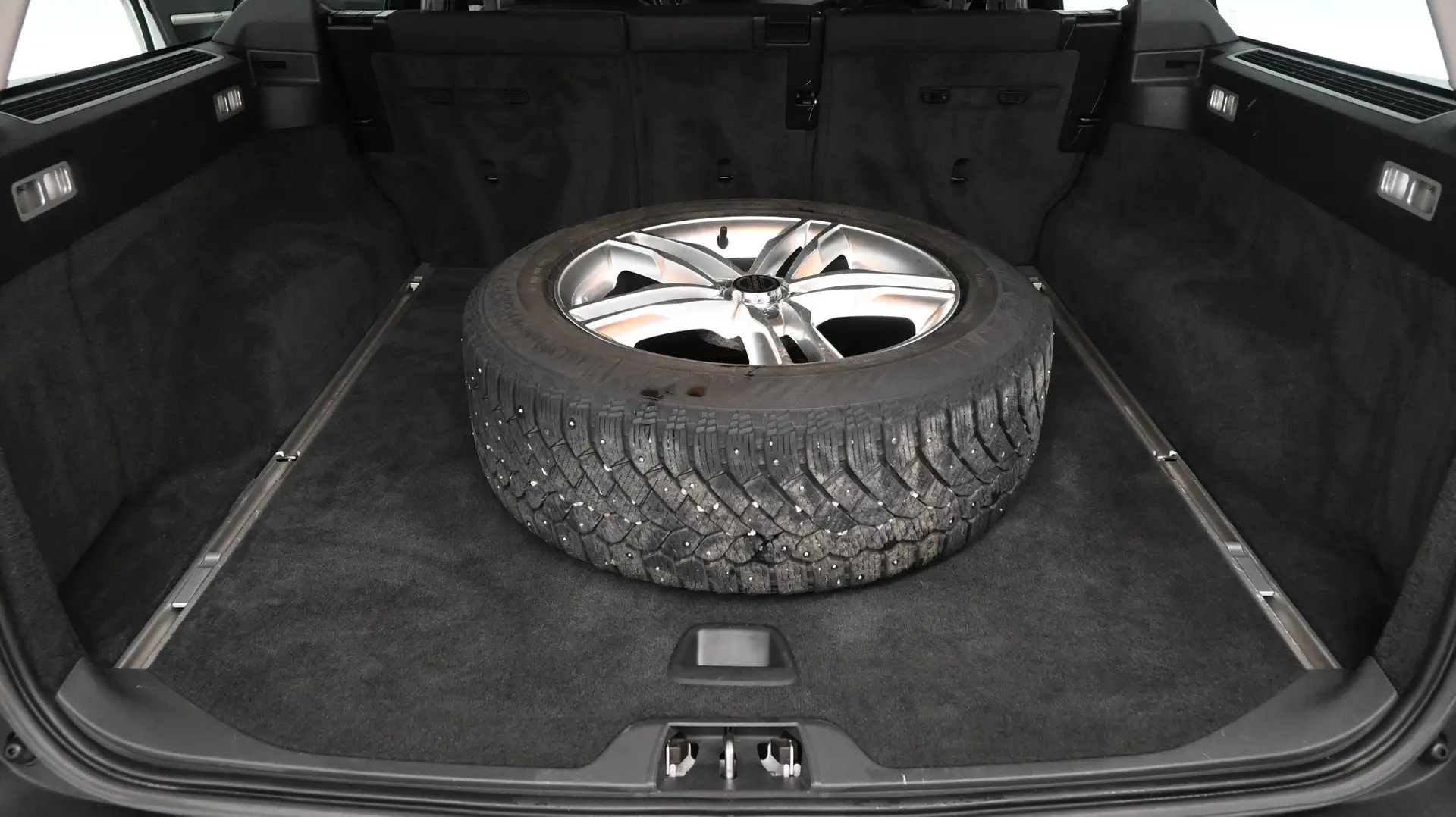 Car Image - 4eGinYPZDMS5jaNHhVcJzp