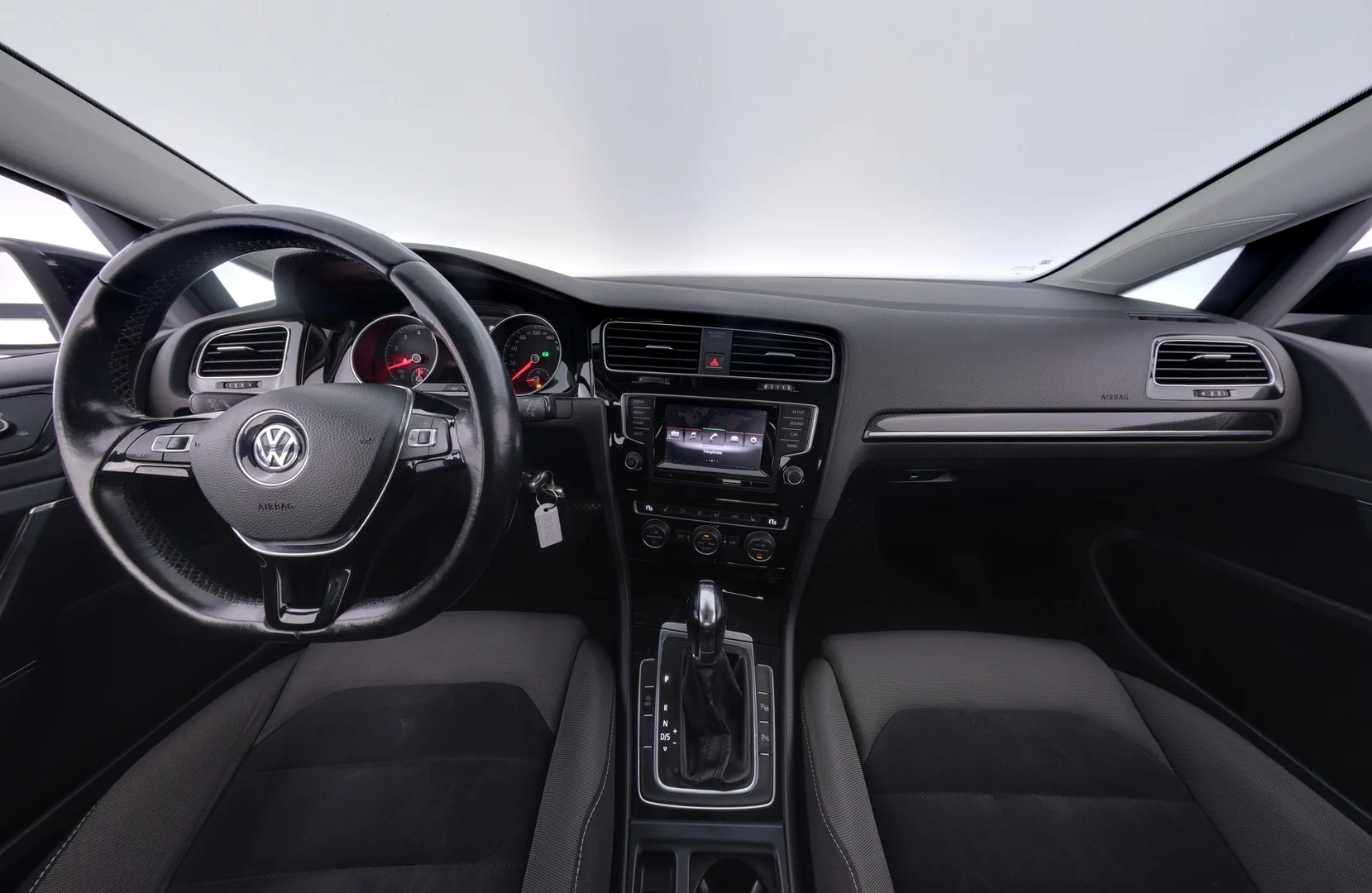 Car Image - 3WJlNhzn6bZi7fedjwWNZb