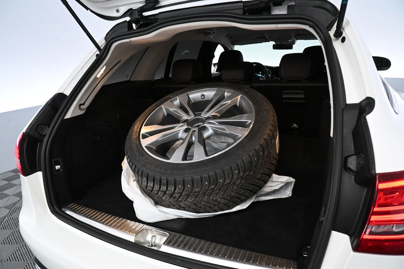 Car Image - 2fG5GVAphGwPDGYhD0W9pB