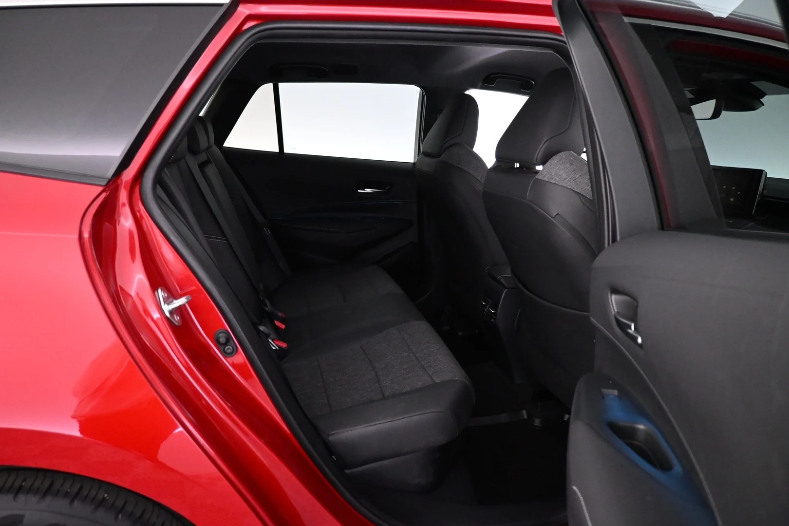 Car Image - 6Wbxcil9JmA24usogQKqtx