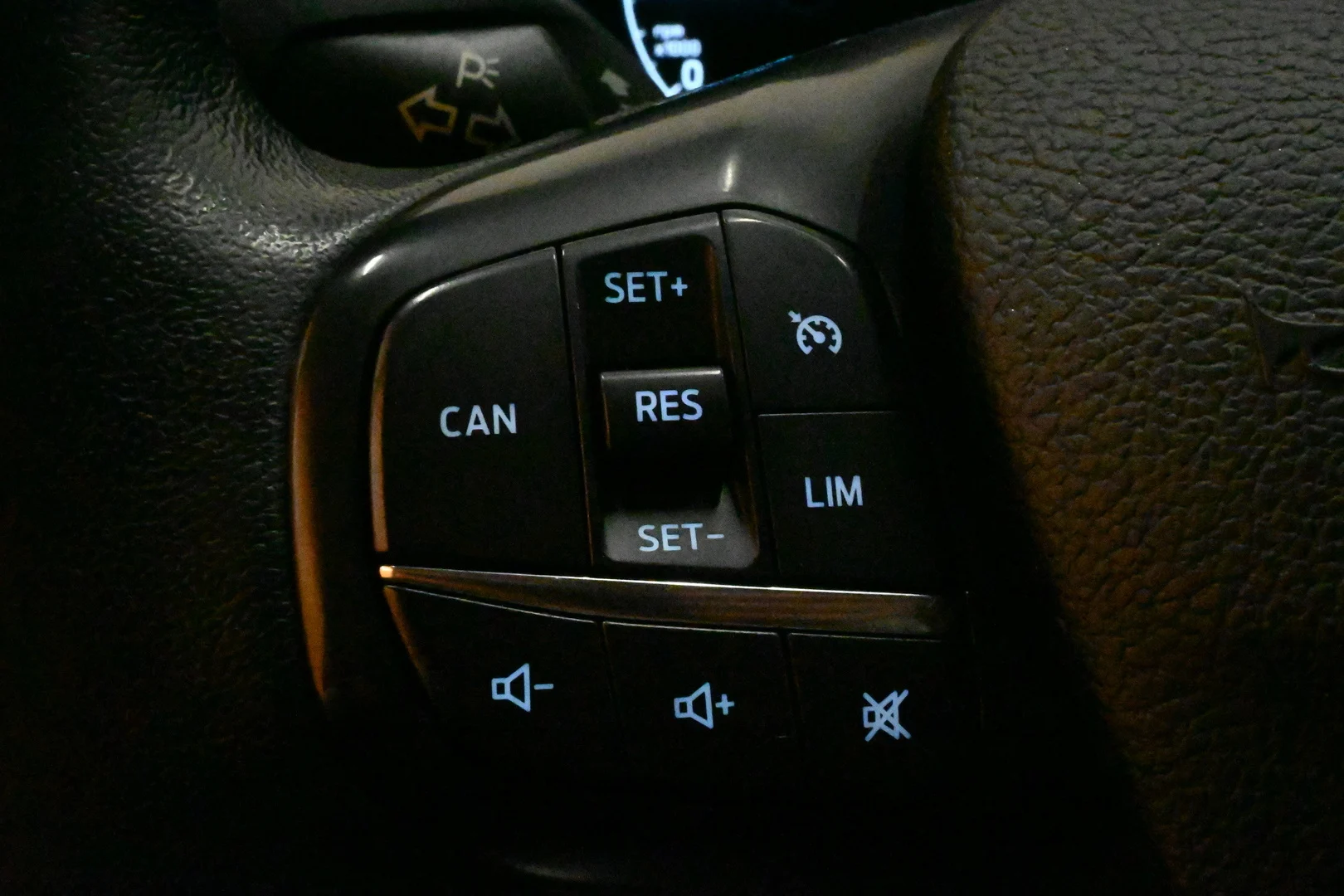 Car Image - 53YaVF4ipEF0rlWl4VKoyY