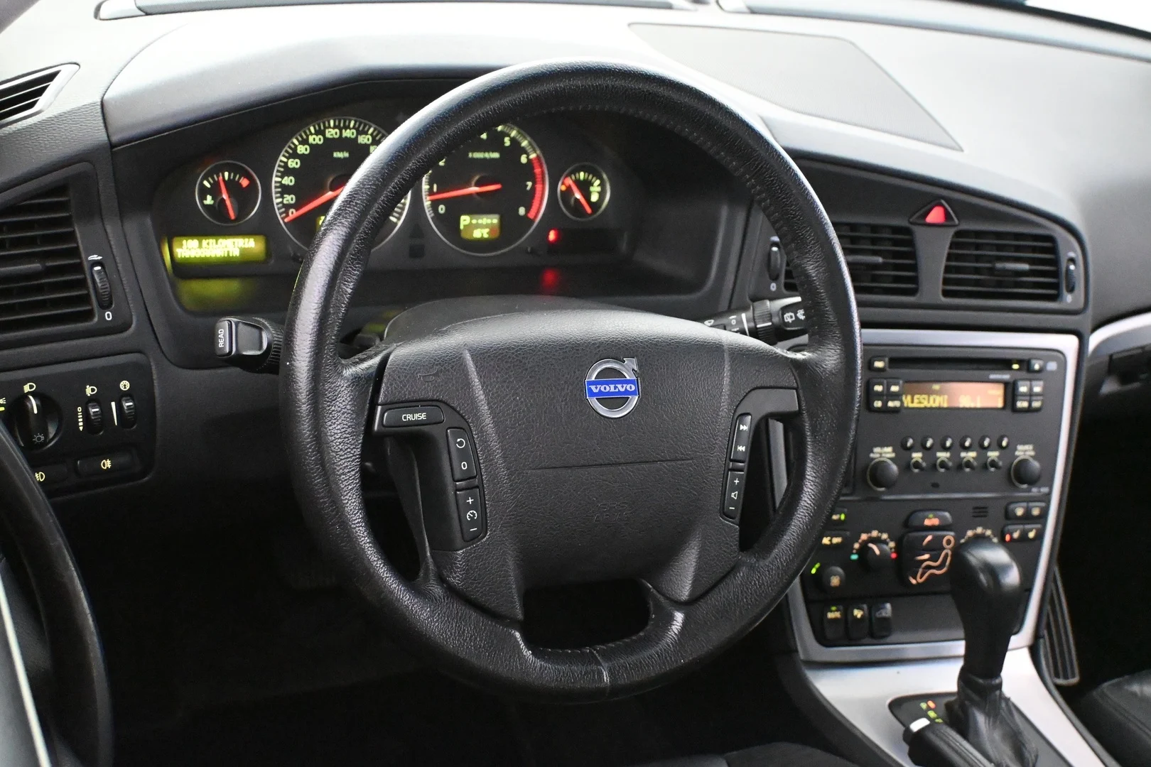 Car Image - 46sR8RsazoSYHTTEc1nr3G