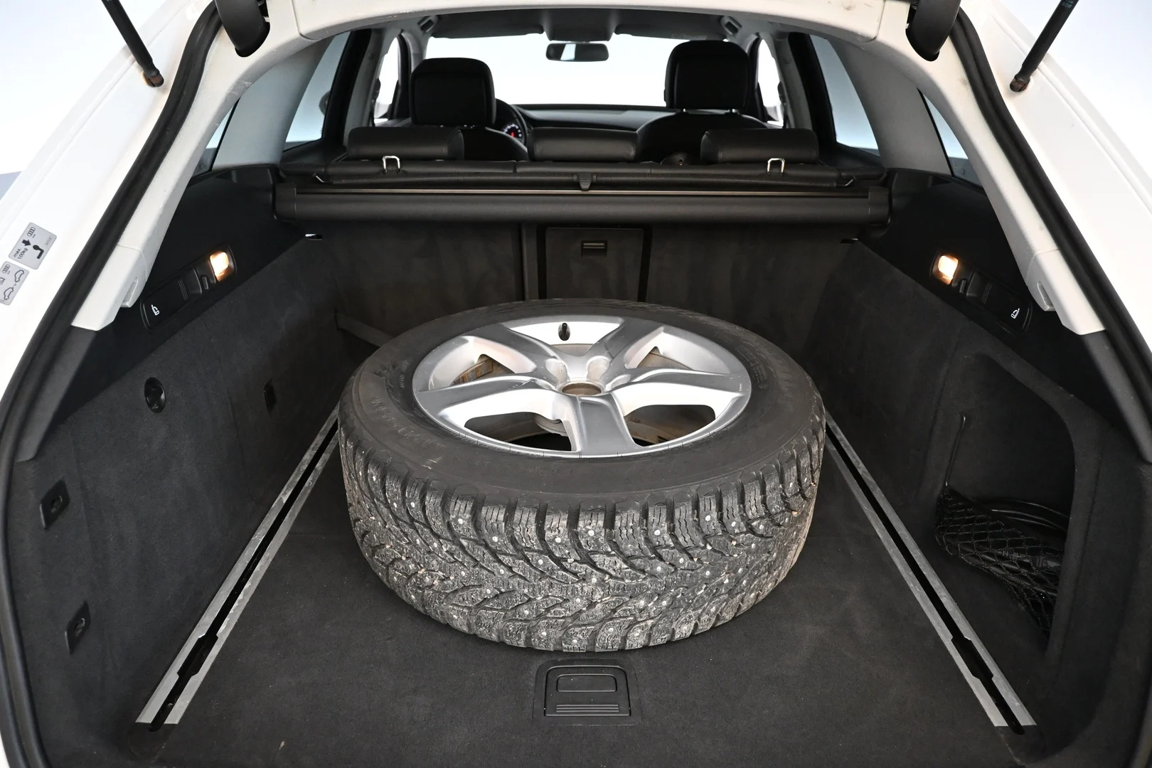 Car Image - 2WG5vsxSXuVrOpNQ2euCAB