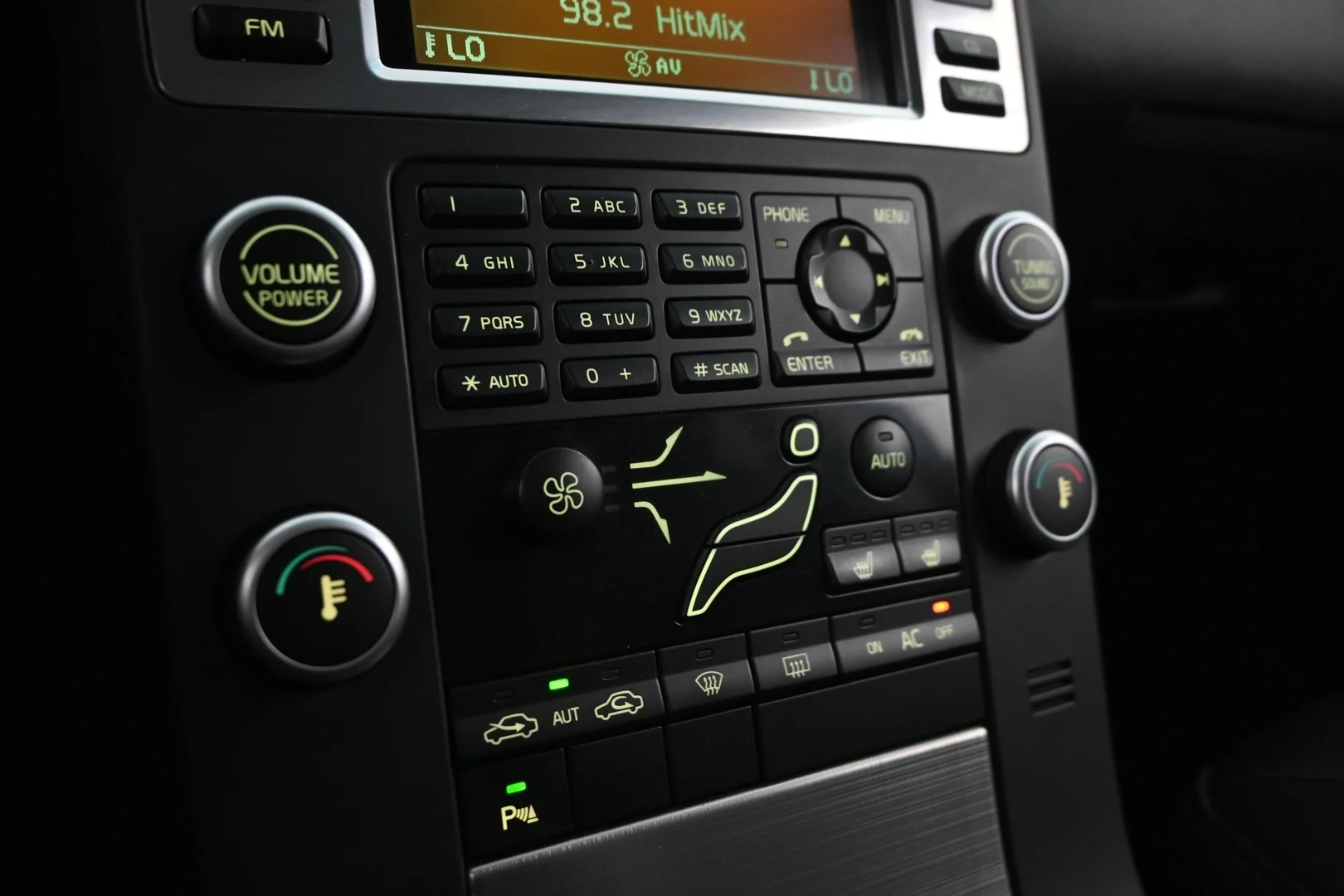 Car Image - 2wCJX7wyNSdFmlxQYAk2qL