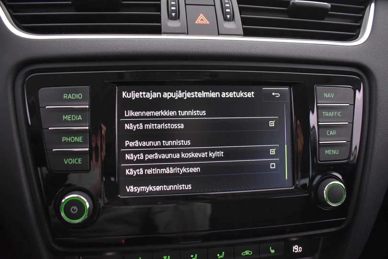 Car Image - 16l94U2oEwTNfx0UoTmARB