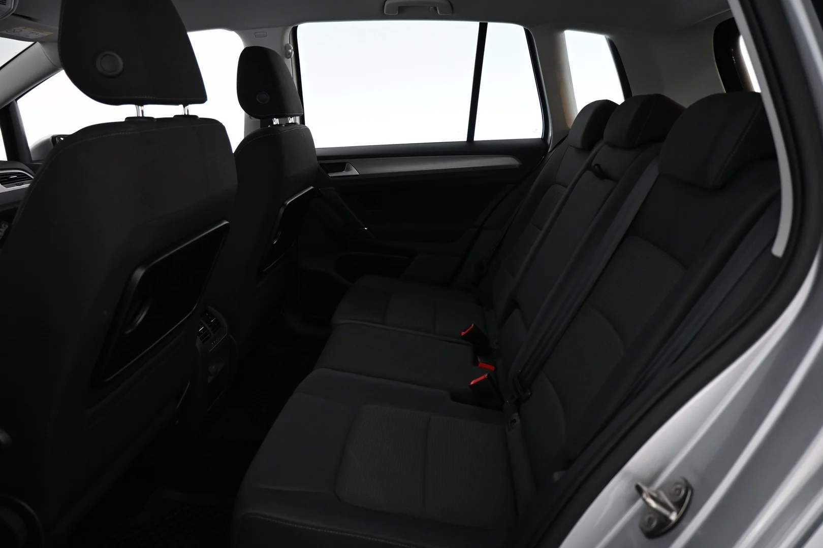 Car Image - 4wjWF7Q9nagXj12PlMl6rf
