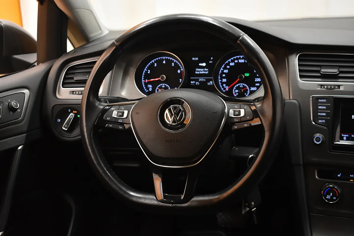 Car Image - 1HmW9OtK8XGtyVK6OxjSyP