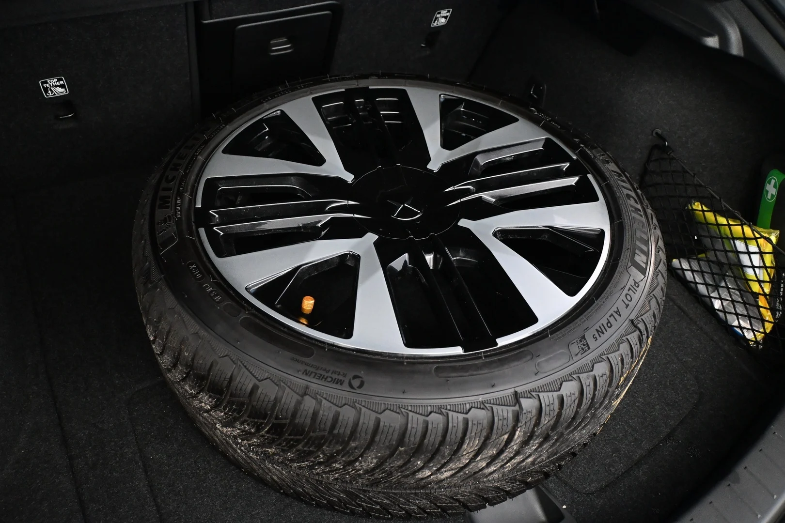Car Image - 4A3KKwSBMzE7ll3CE6L77r