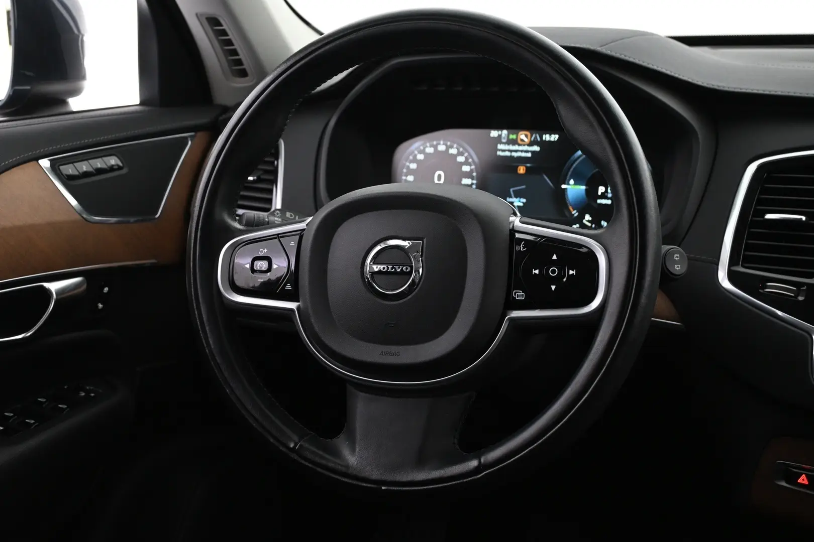 Car Image - 3iKF05N0t3y9cNj3AcmlJr