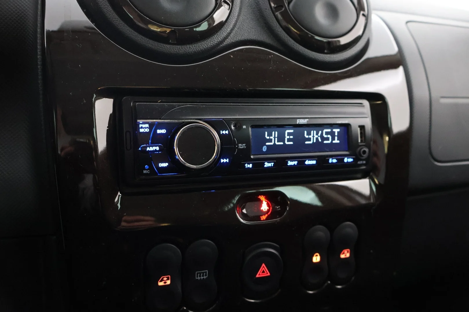 Car Image - CnXe0pq6DG8DyMIPfkCna