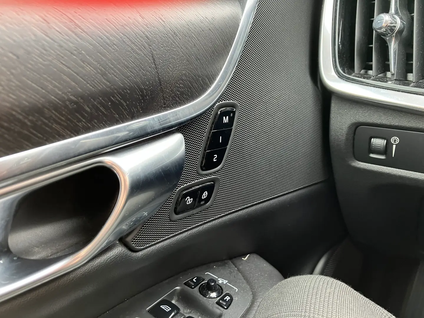 Car Image - 3VK3ocxJmTwgUd2F43Bqwk