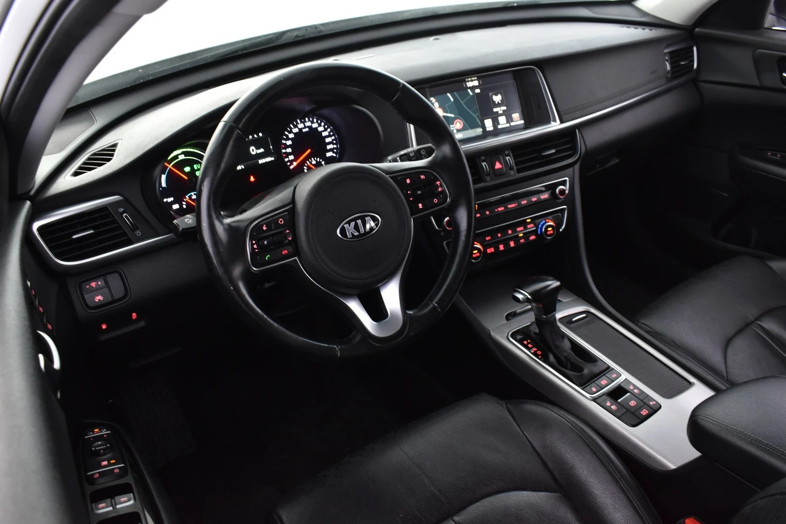 Car Image - 63sDiruQN9E2h88ctRZIrV