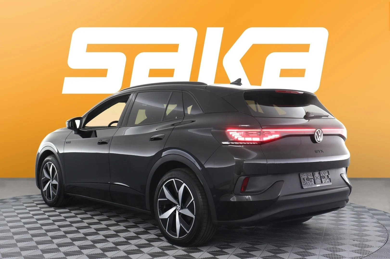 Car Image - 2a7MgY2azEAC1p4qhO2LRe