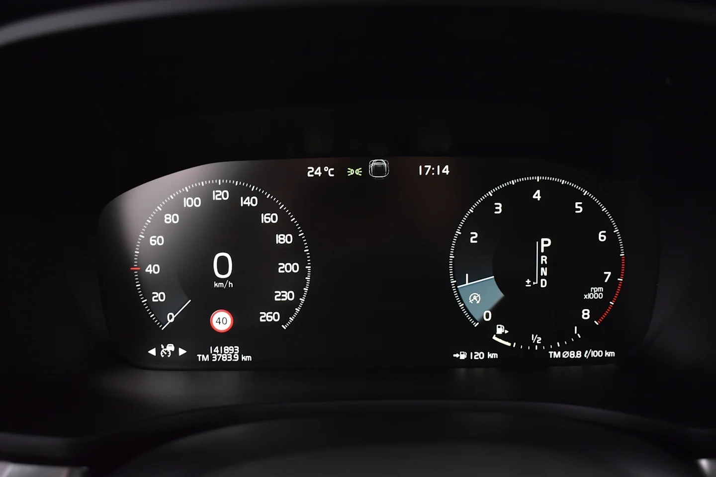Car Image - 7ytM2rzBNuD17Ap5kUznHC