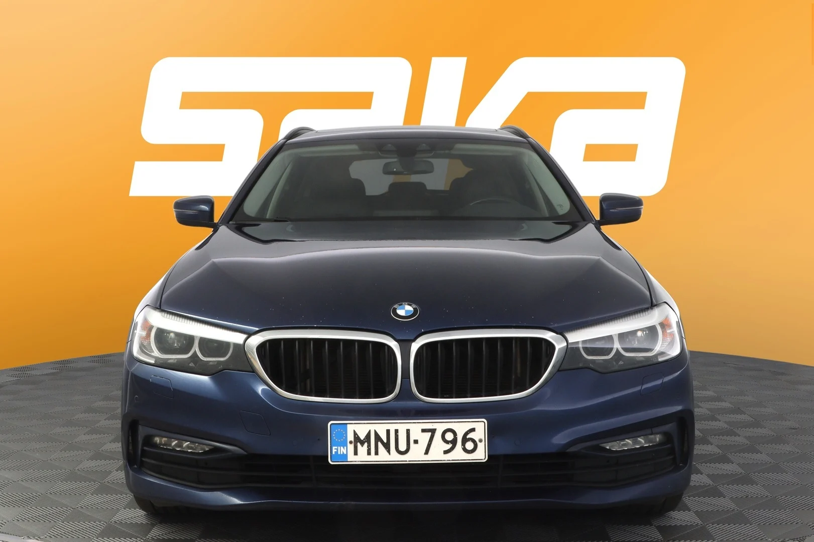 Car Image - 6tbKGmFcXYVzY8q3CuGAIF