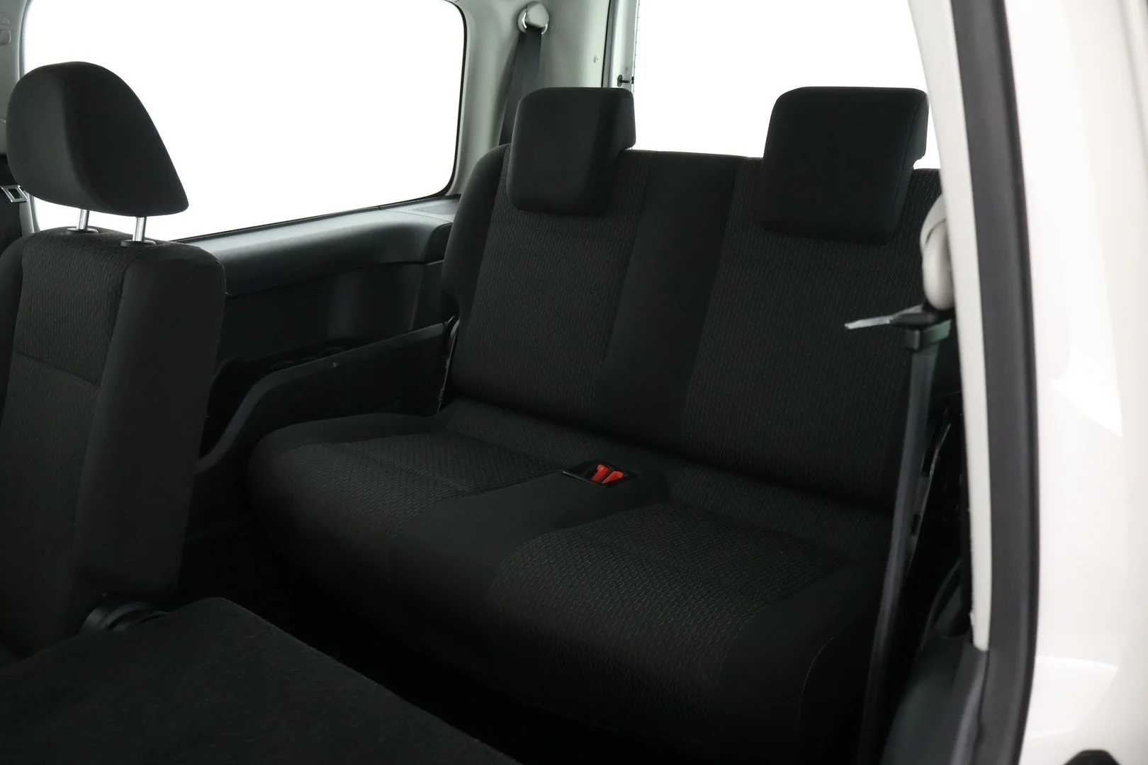 Car Image - 6Sk5tHXqPidryGhx3PUxnH