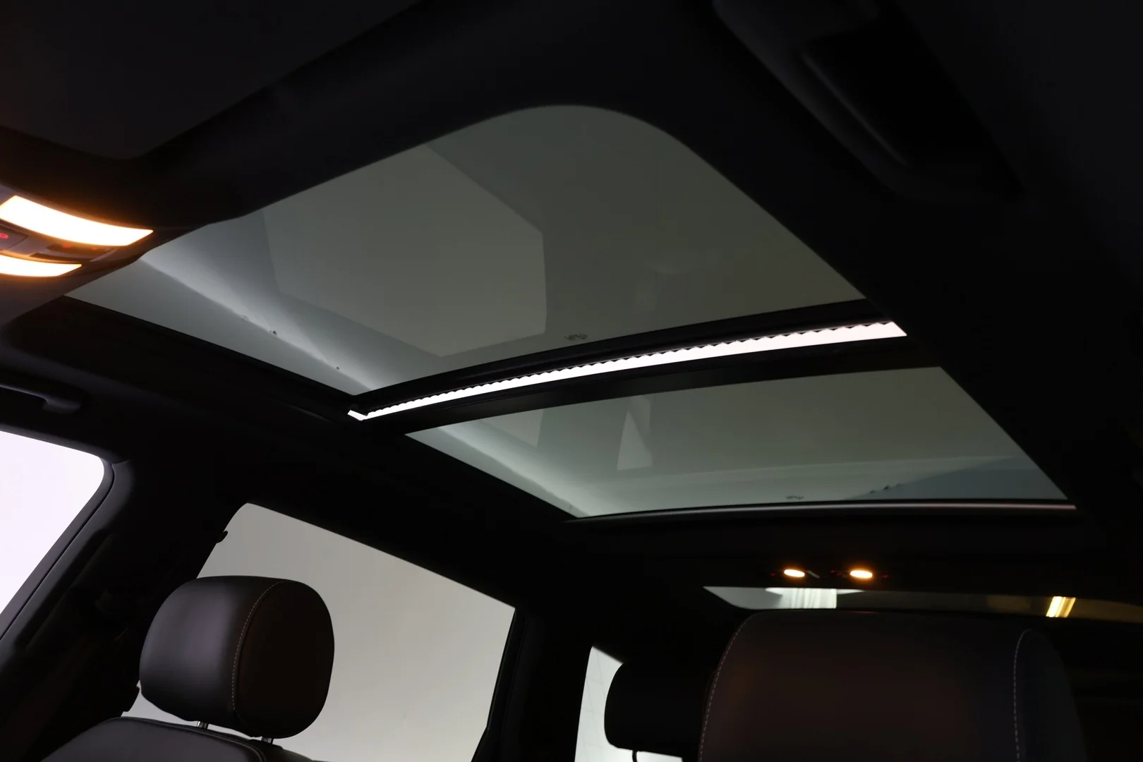 Car Image - 4ONCG3xzE3Vd9FxEXmskGJ