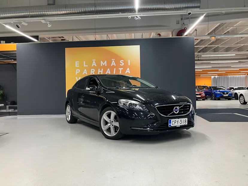 Volvo V40