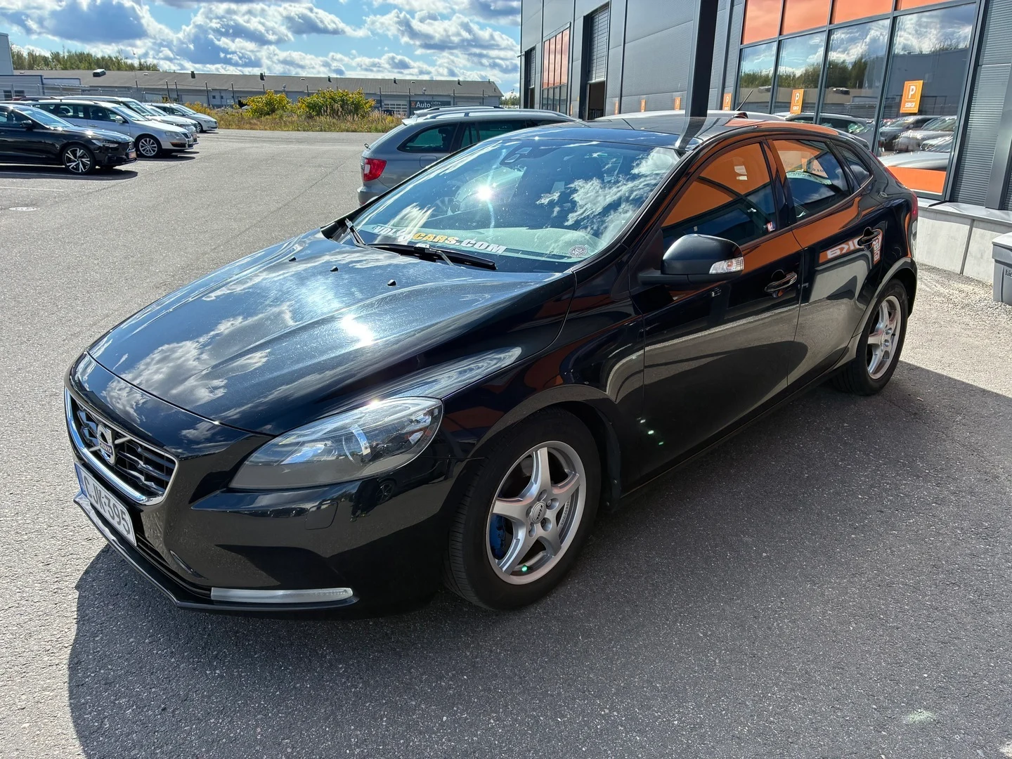 Car Image - 722fSP9tj5akNHr82IPJ6O