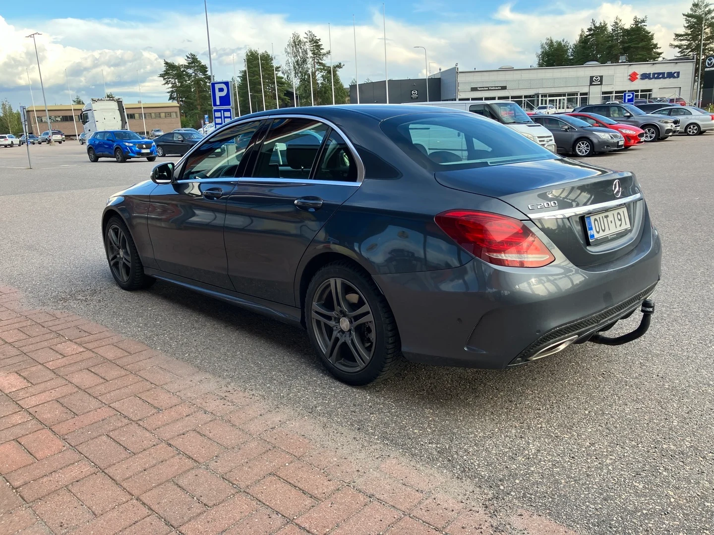Car Image - 3eb69l7lbbmSa7xFP60k4U