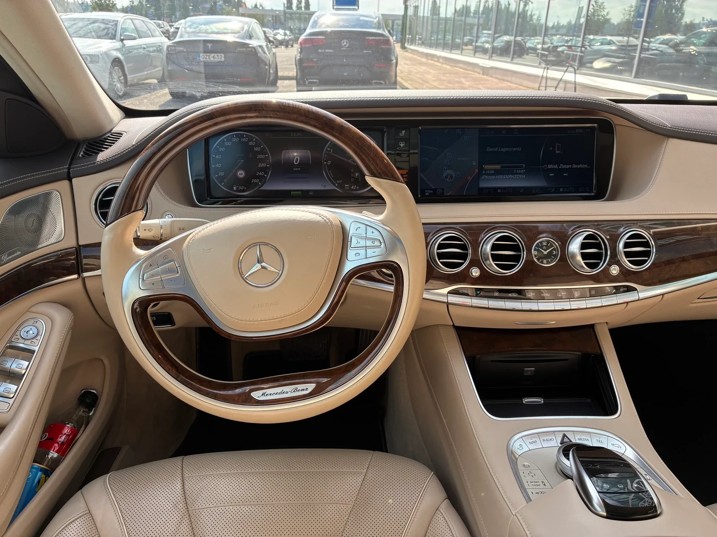 Car Image - 3m6W3etZKfnw8y8Idsrnks
