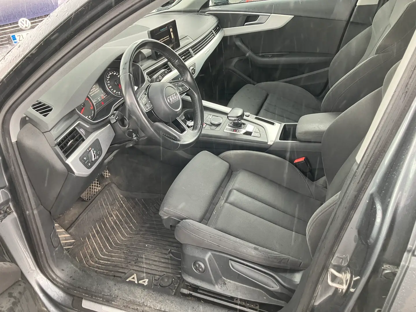 Car Image - 1eSJf6mDHlPIdmTNVB3GZd