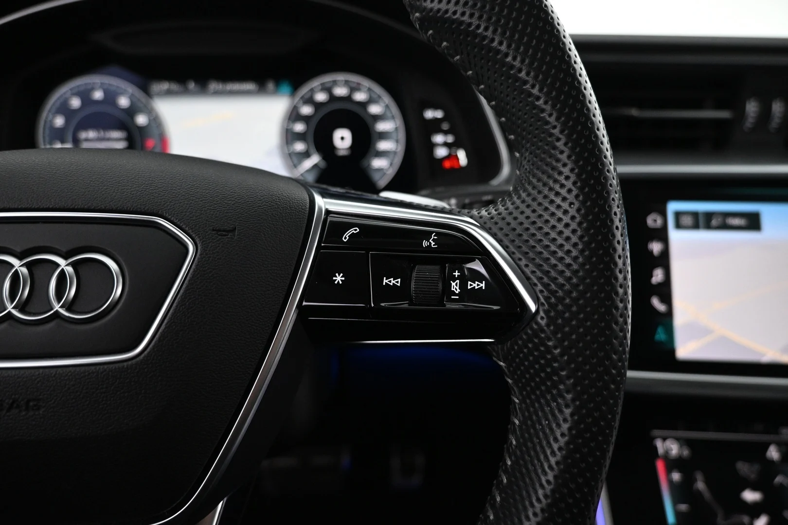 Car Image - 1d1uNj2IZlHZIcy83l1yTR