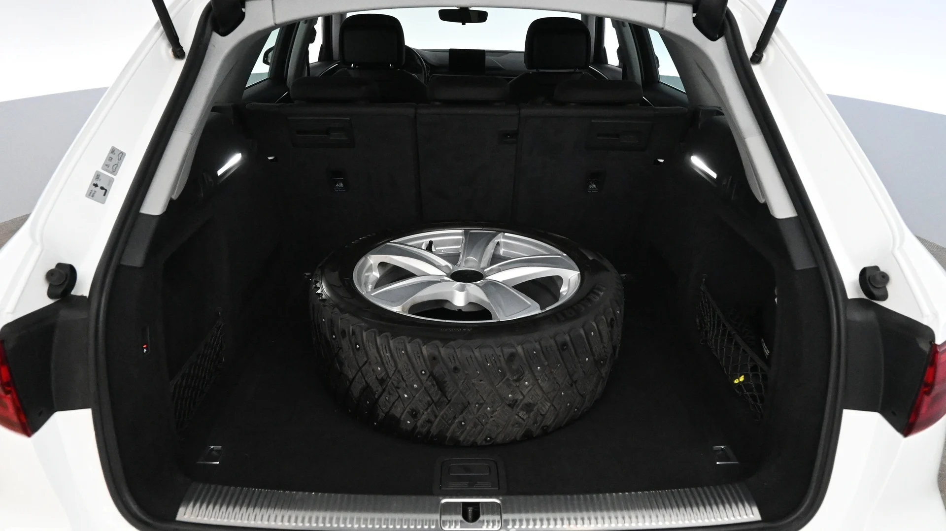 Car Image - 7fK0ASbEWok1QszQDvXR6v