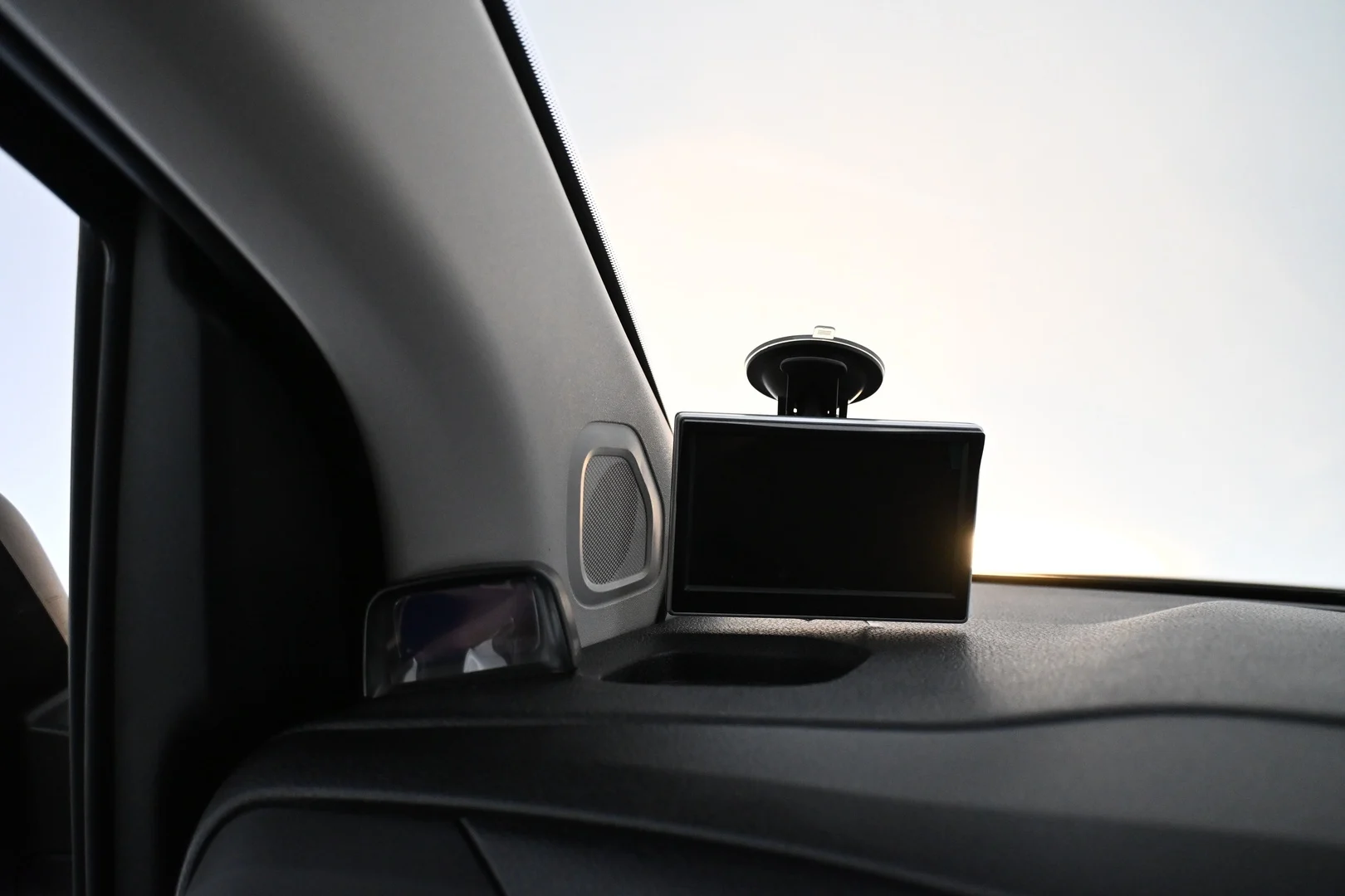 Car Image - 7N2S9q9UhMuaUtQBXrR31R