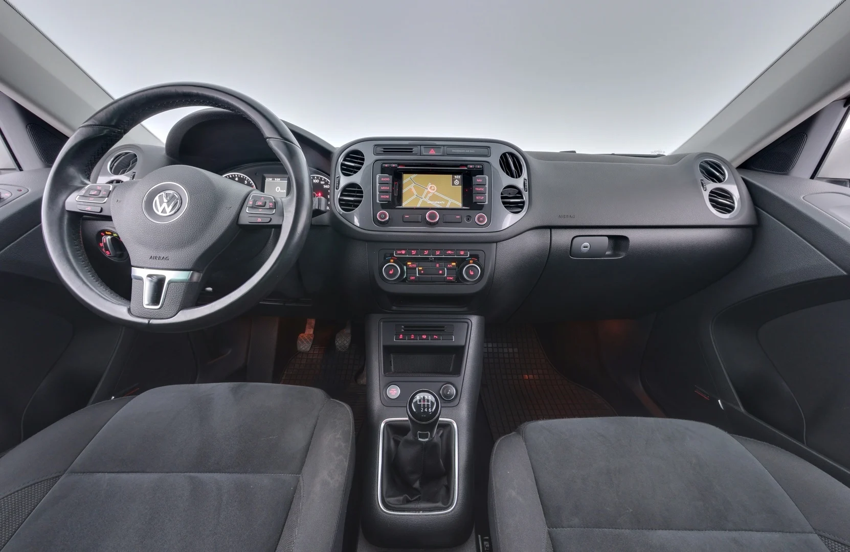 Car Image - 2jsa5pxqfQYAlQUCIvXHPi