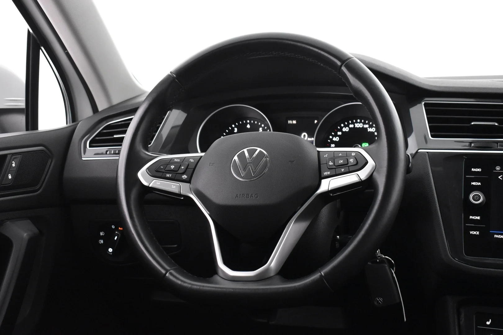 Car Image - 3bCOIj8ZTwVlTOICZgjRG8