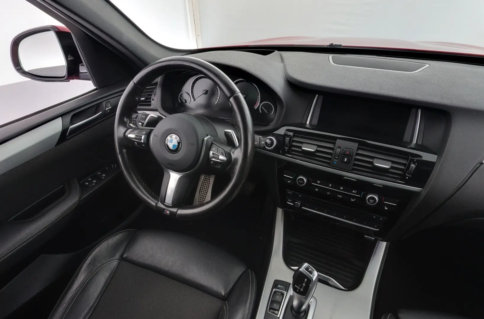 Car Image - 282M168WjXPBugtrfoDjb5